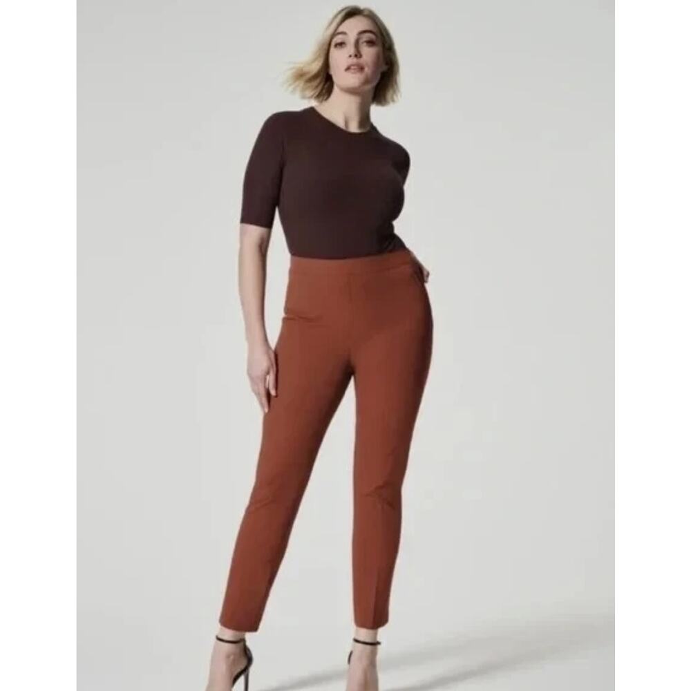 SPANX On-The-Go Ankle Slim Straight Pants in Bronze Glow Size M